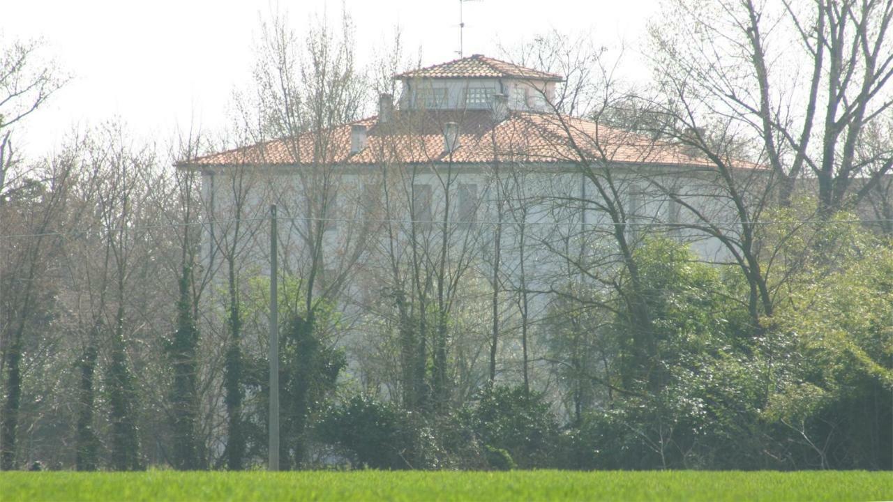 Villa Dei Tigli San Vicenzo di Galliera Exteriér fotografie